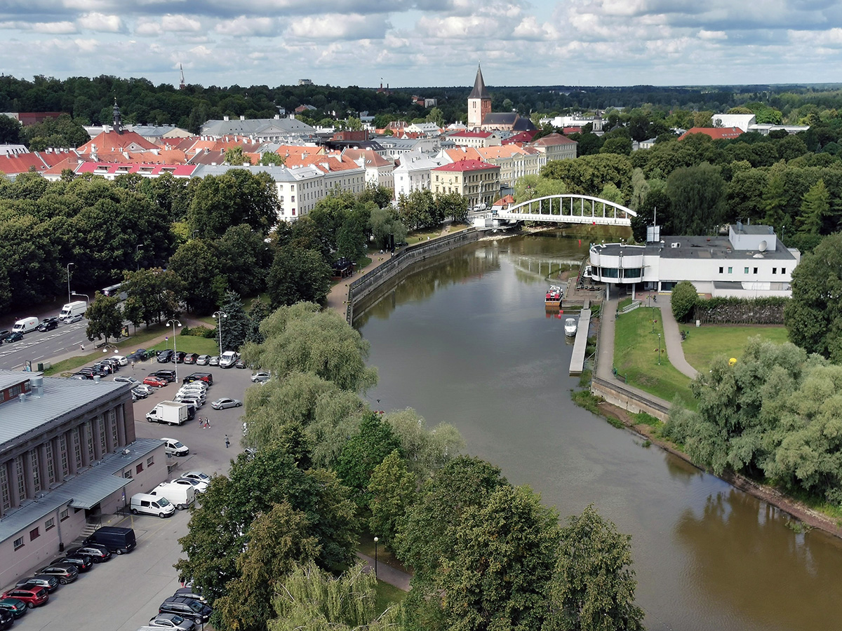 Tartu and bridges over the Emajõgi River