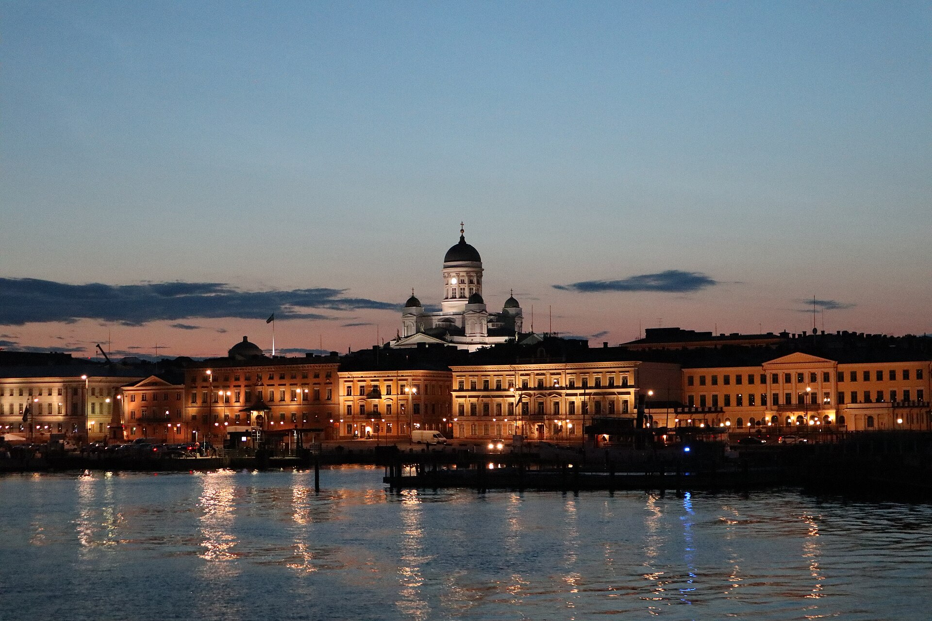 Helsinki’s waterfront Market Square and city buildings at dusk