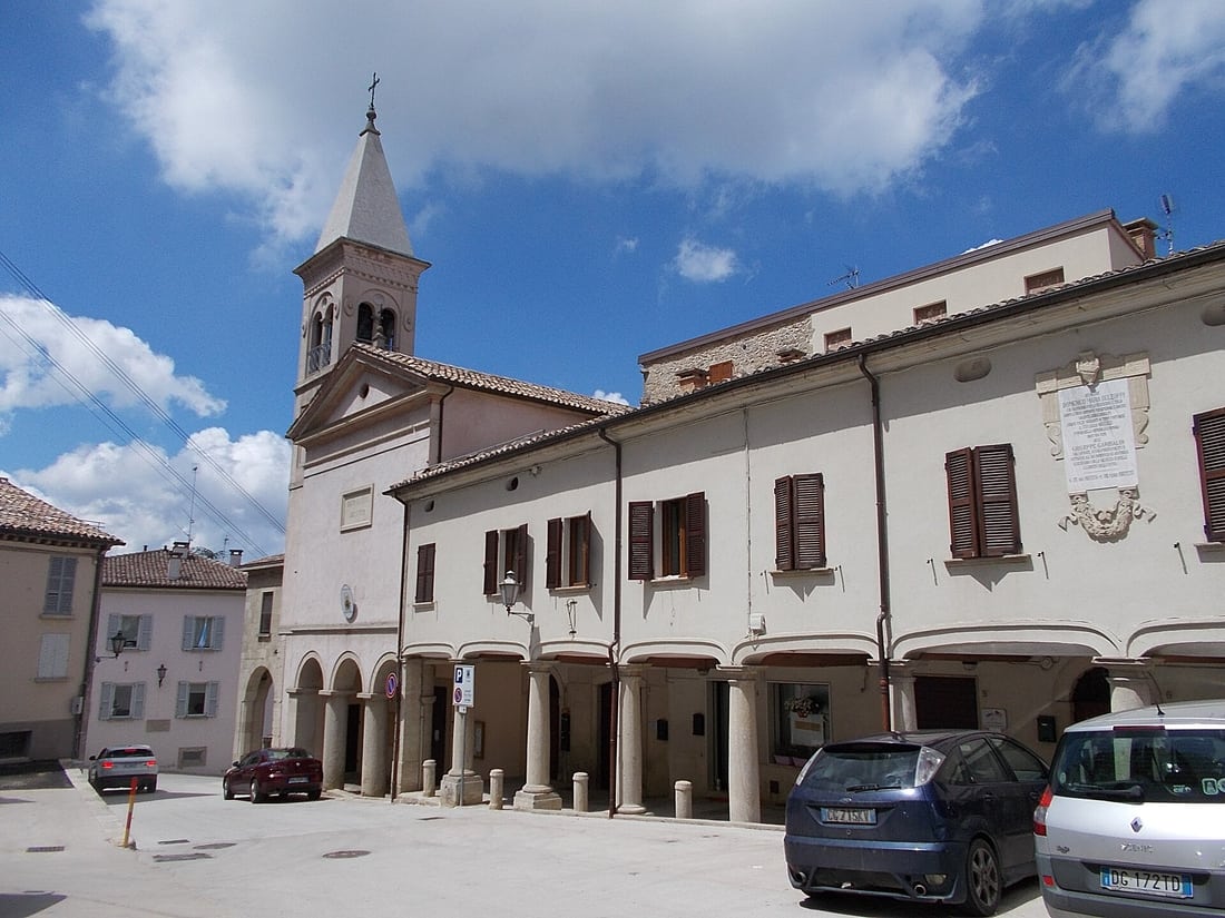 Piazza Grande in Borgo Maggiore