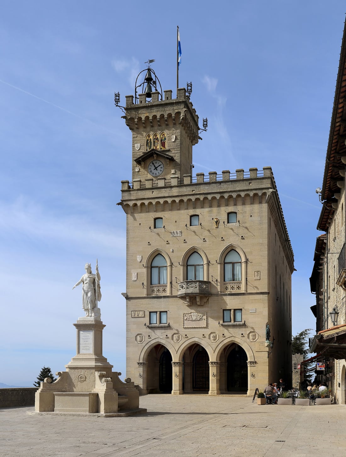 Palazzo Pubblico on Piazza della Libertà