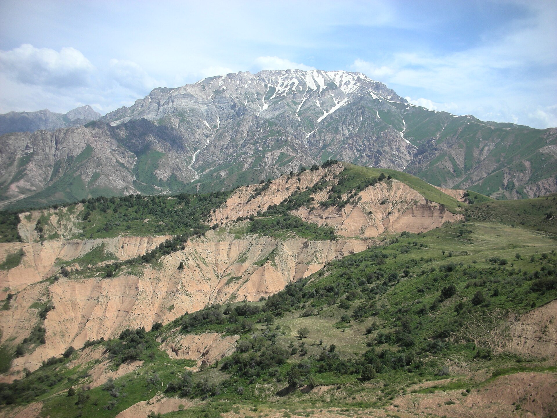 Rocky slopes of Greater Chimgan in Uzbekistan’s western Tian Shan