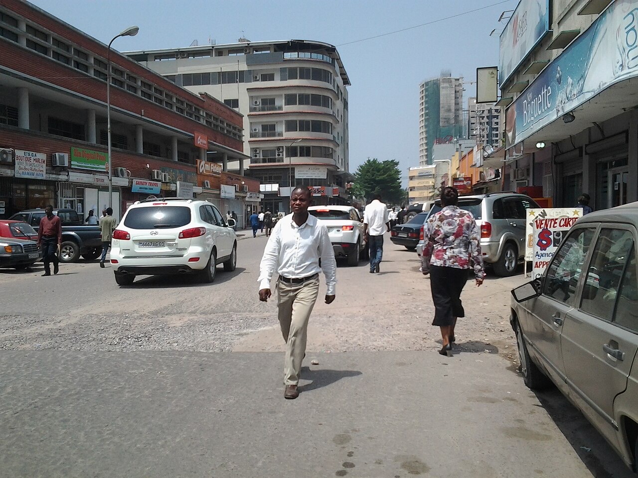 A street in Kinshasa, Democratic Republic of the Congo