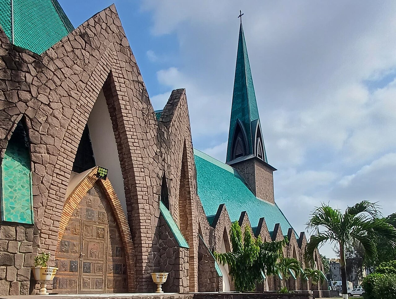 Sainte-Anne-du-Congo Basilica, Republic of the Congo