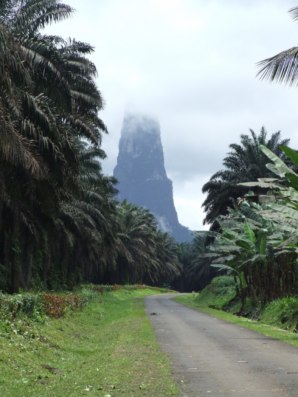 Pico Cão Grande, São Tomé and Príncipe