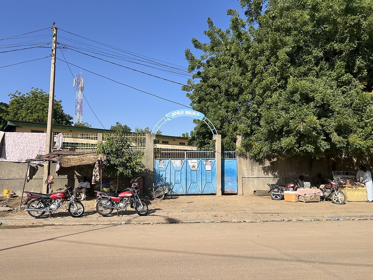 The entrance to Bololo School in N’Djamena, Chad