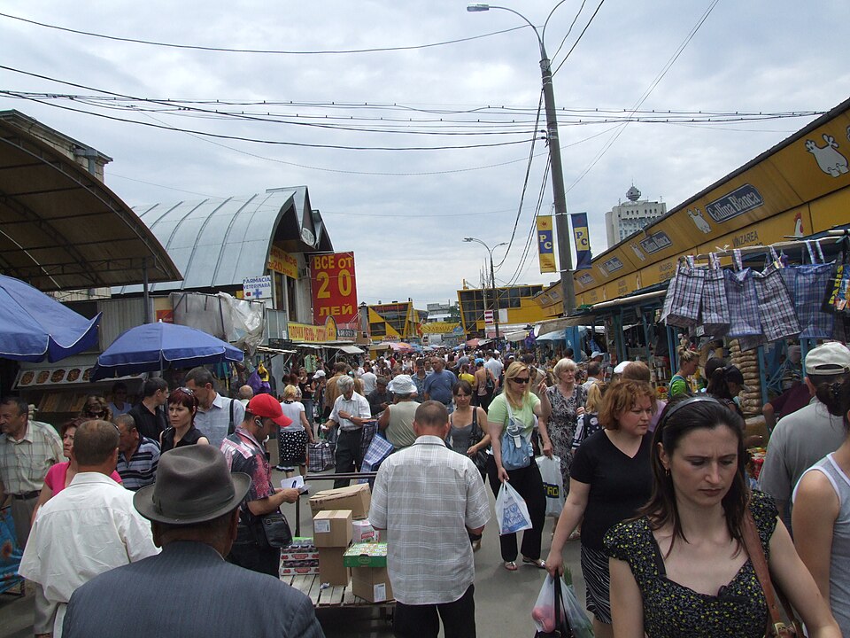 The central market in Chișinău