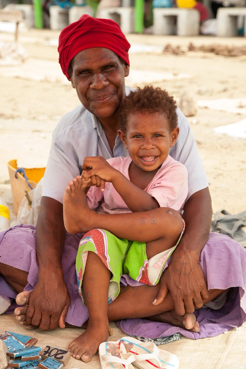 People at Gerehu market in Port Moresby, Papua New Guinea