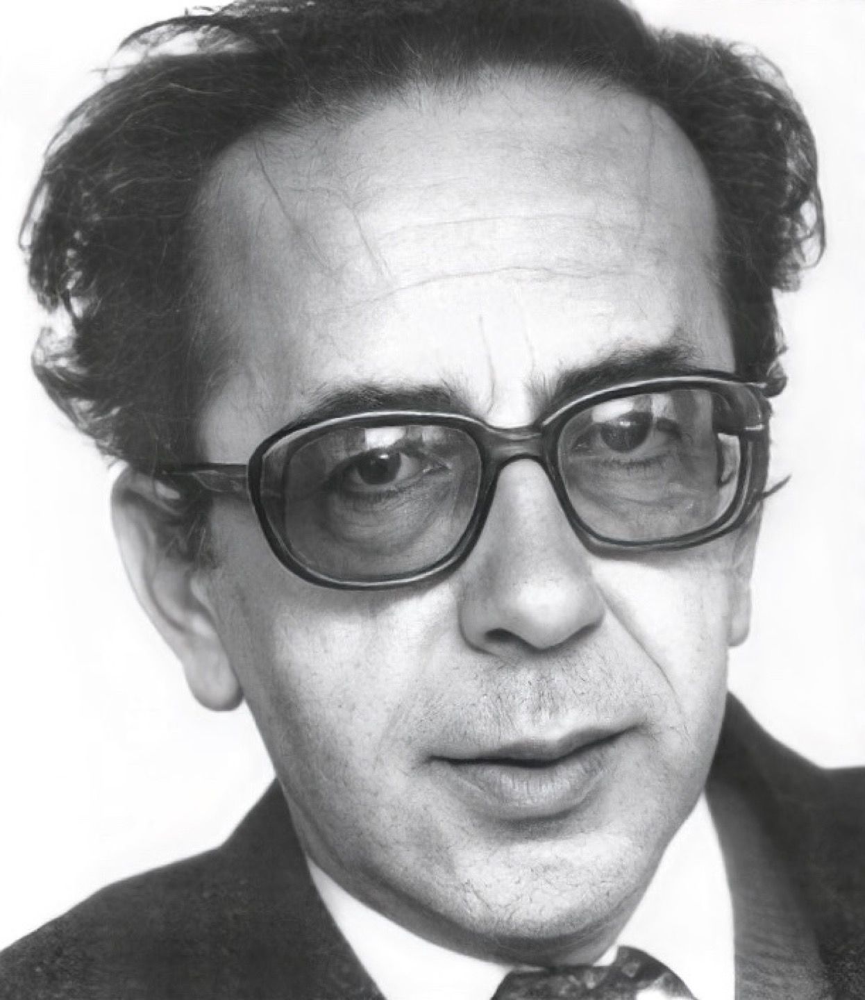 A portrait of Albanian novelist Ismail Kadare