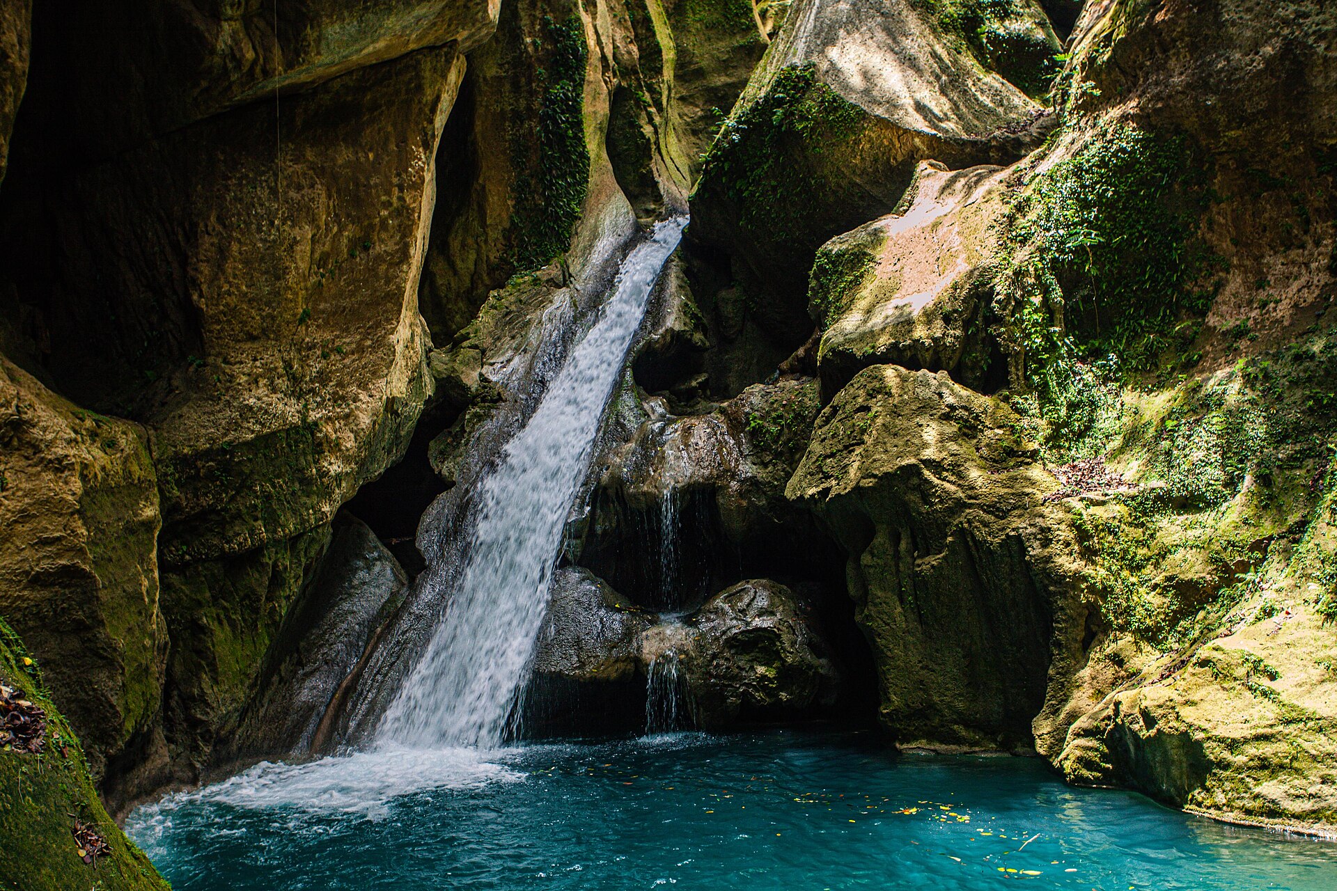 Blue water and greenery at Bassin Bleu near Jacmel, Haiti