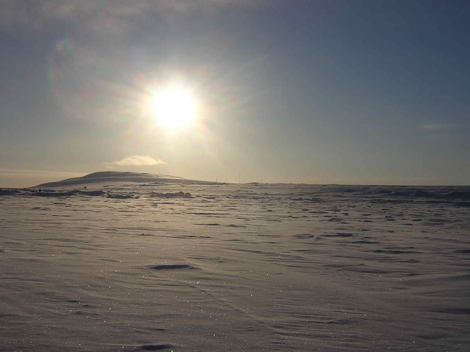 Sunlight across the sea ice near Resolute Bay, Nunavut
