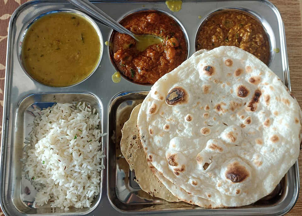 A Karnataka thali served with small dishes