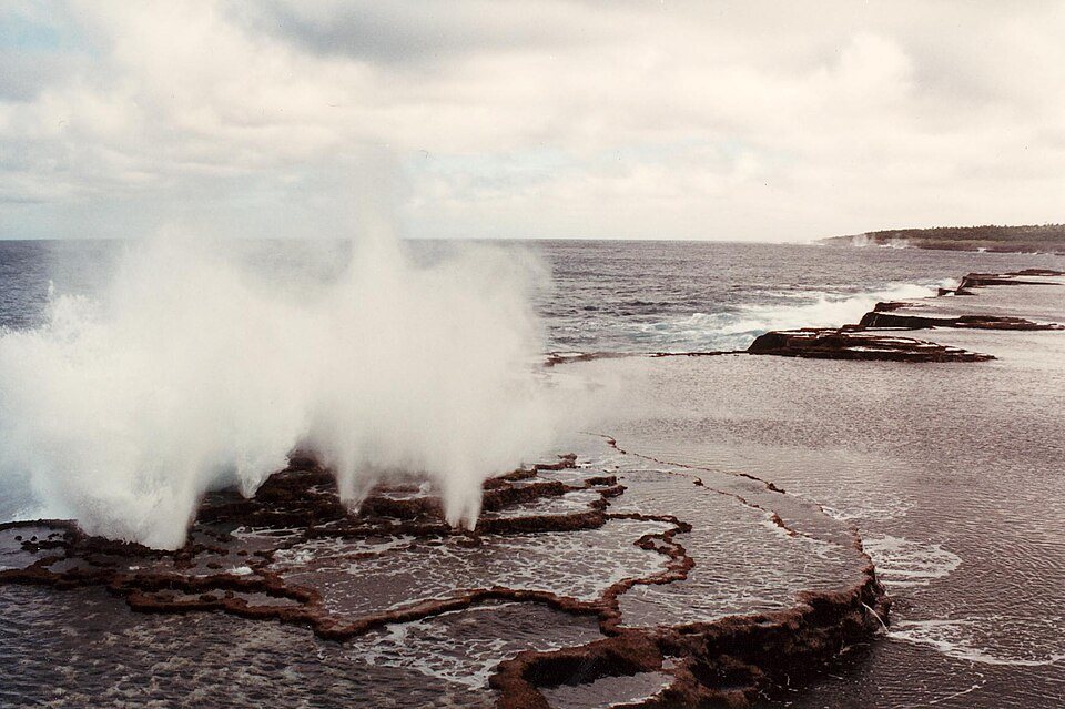 Waves bursting through the Mapu a Vaea blowholes on Tongatapu, Tonga
